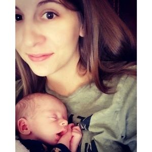 Meet your Posher, Kasie